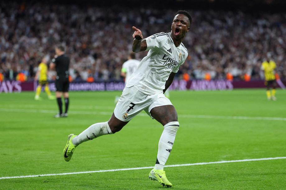 NBA公布最新一期MVP榜：约基奇、亚历山大和东契奇前三（NBA发布最新MVP排名：约基奇、亚历山大、东契奇位居前三）