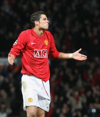 时隔两月破荒，“梅开二度”的霍伊伦还需枪口更稳（时隔两月再破门，梅开二度的霍伊伦仍需提升终结稳定性）