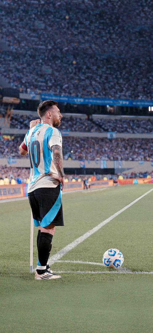 广东一夜3消息！杜锋吃徐杰醋，张皓嘉被彻底放弃，麦考尔复出（广东队一夜三讯：杜锋对徐杰生醋意，张皓嘉遭彻底弃用，麦考尔完成复出）